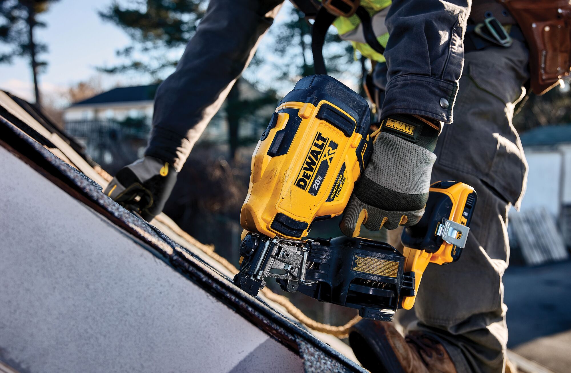 DEWALT Black, Yellow, and Gray Protective Gloves